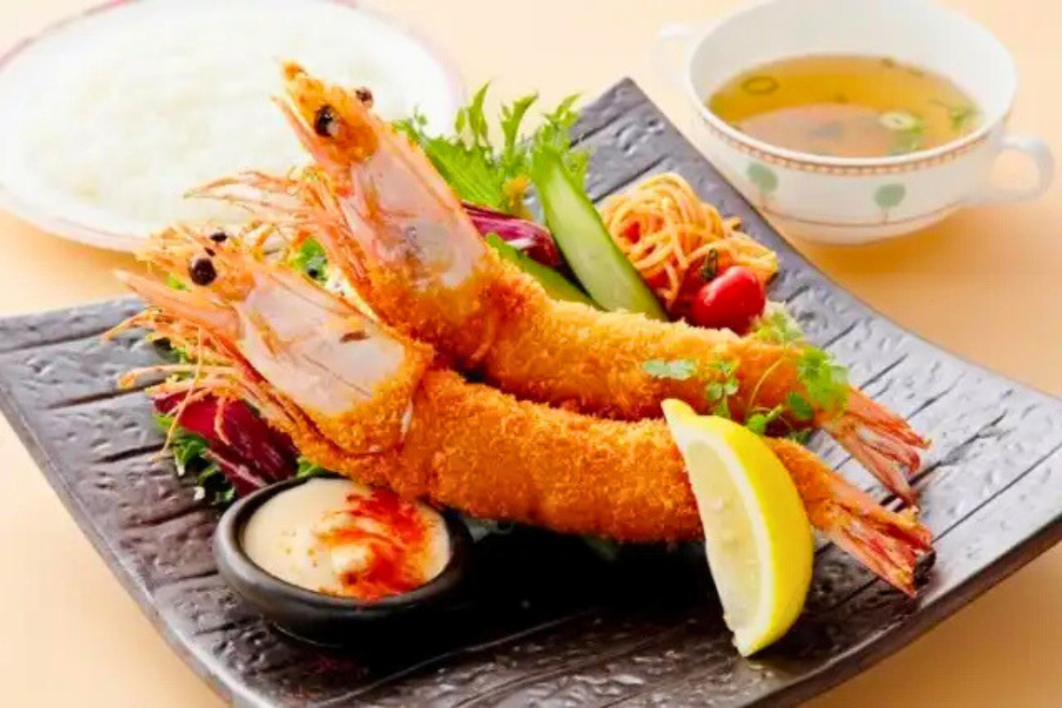 桜亭-有頭エビフライ